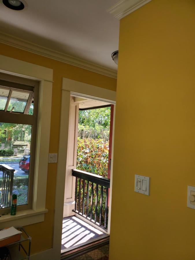 Elegant, Sunny Modern Home With Skylights - Kitsilano, Vancouver Esterno foto